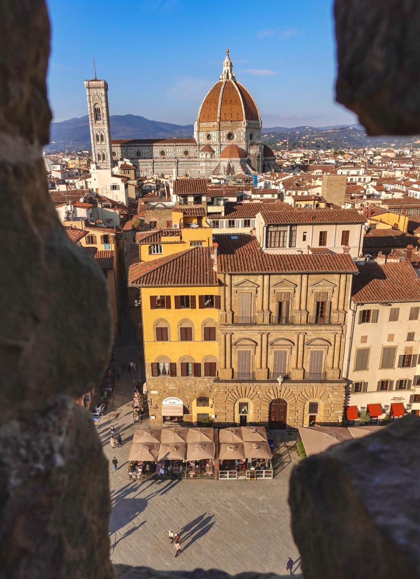 Ponte Vecchio View Luxury Apartment Флоренція Екстер'єр фото