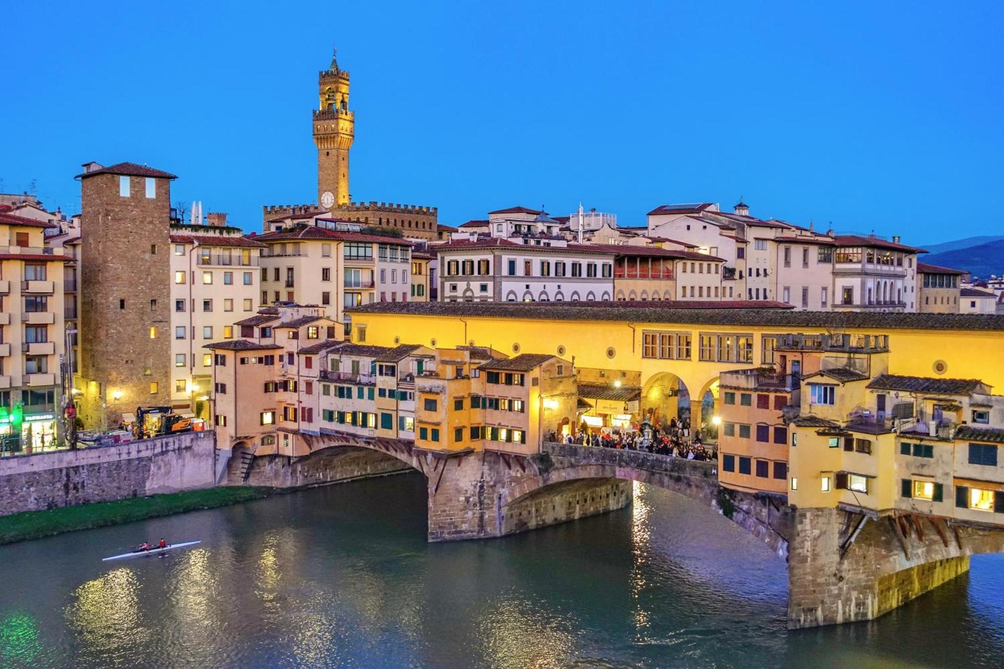 Ponte Vecchio View Luxury Apartment Флоренція Екстер'єр фото