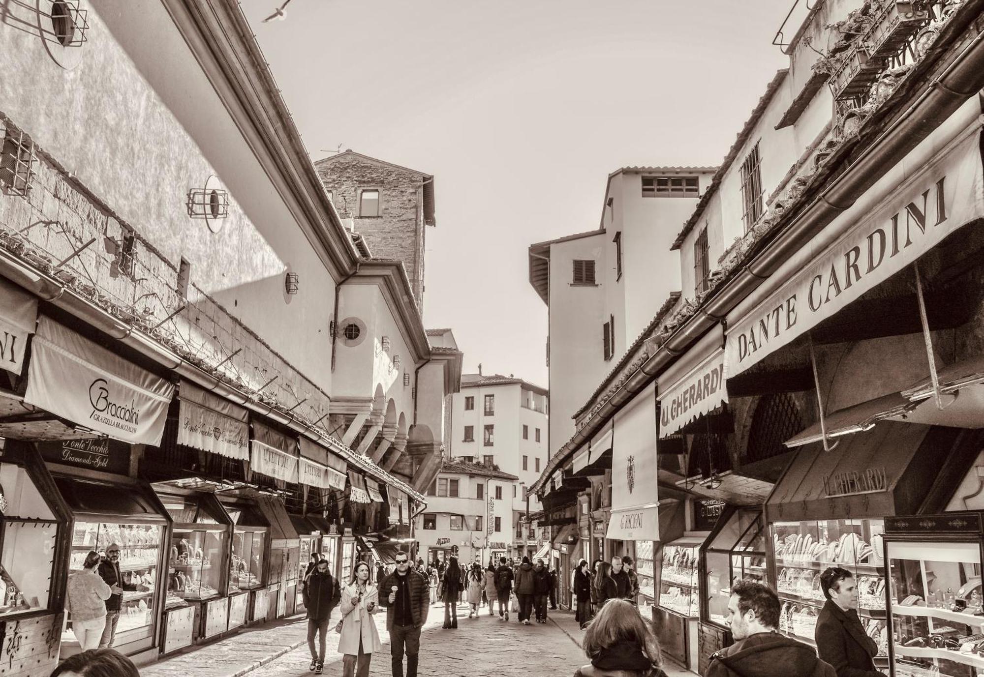 Ponte Vecchio View Luxury Apartment Флоренція Екстер'єр фото